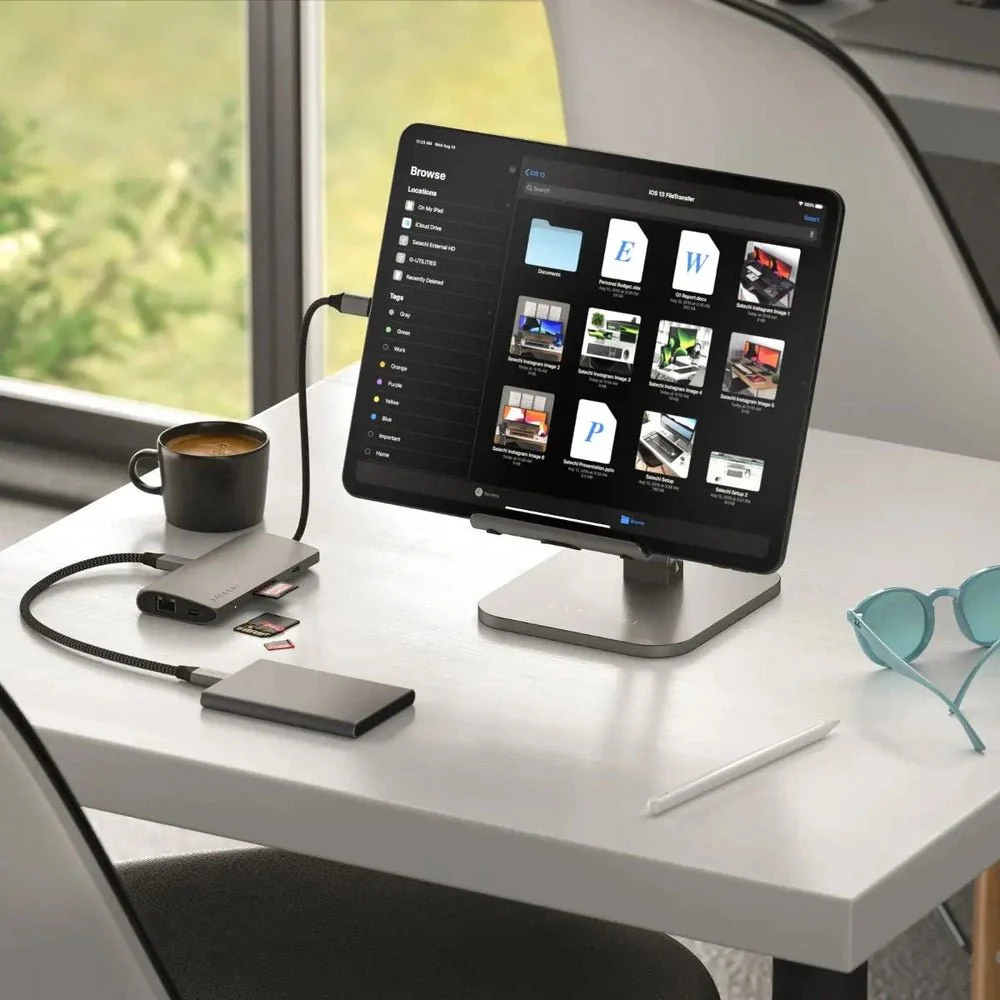 Adaptador Multipuerto Satechi 8K con Ethernet V3 USB-C - Gris espacial - Image 2