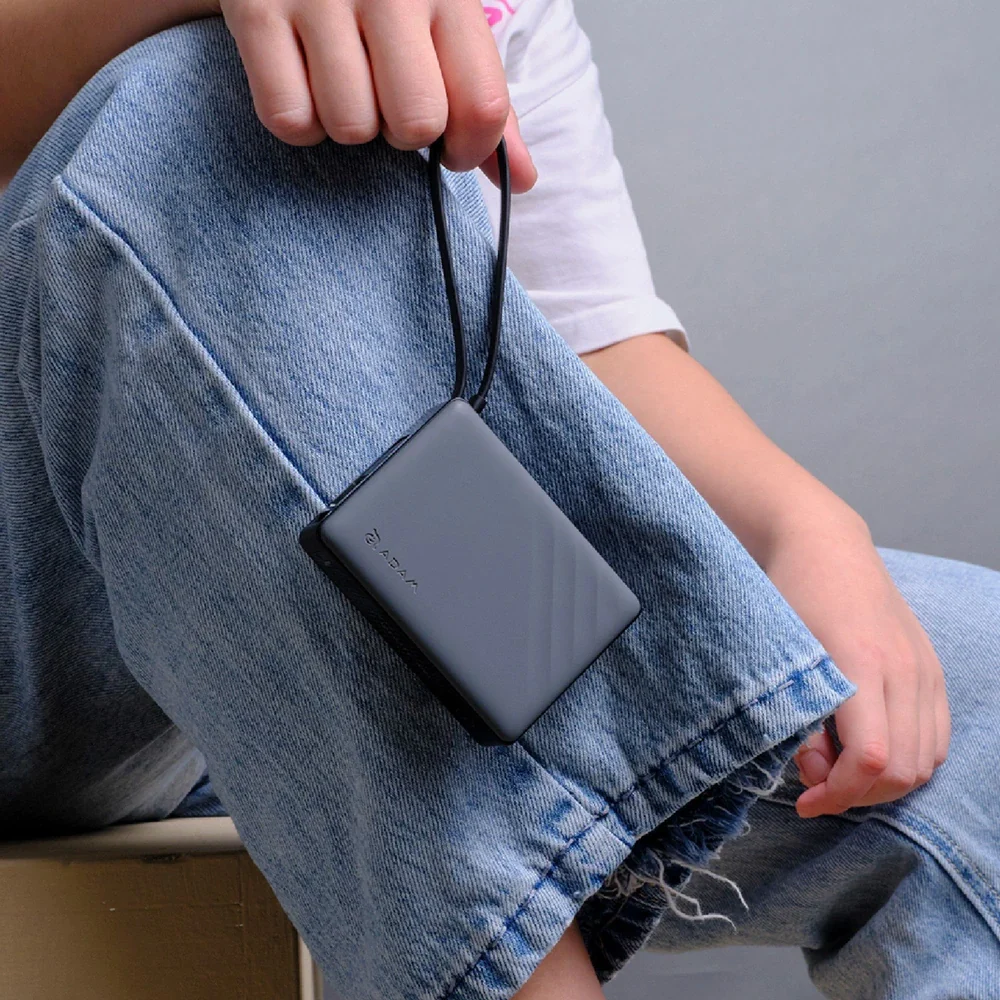 Batería magnética Adam Elements GRAVITY - 10,000mAh 30W con cable USB-C integrado - Gris - Image 7
