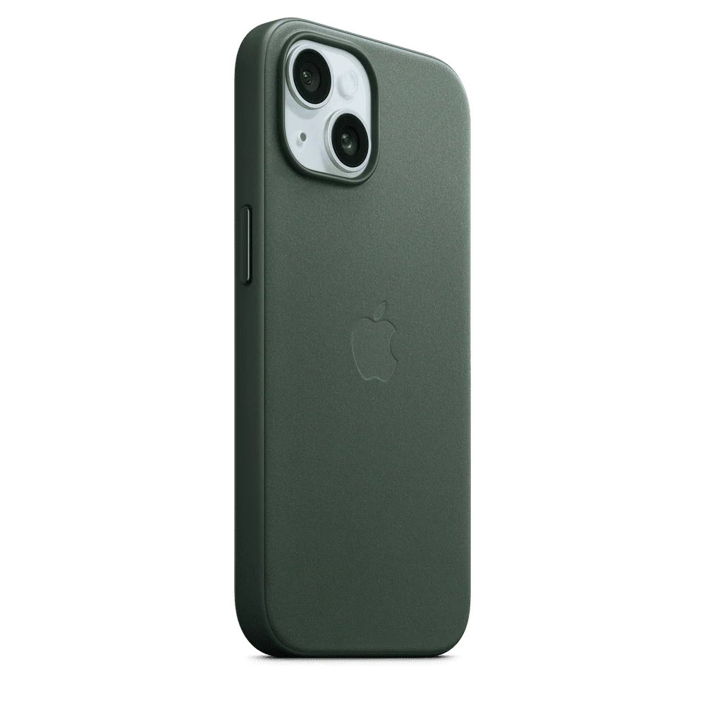 Funda de FineWoven para el iPhone 15 con MagSafe - Verde conífera - Image 6