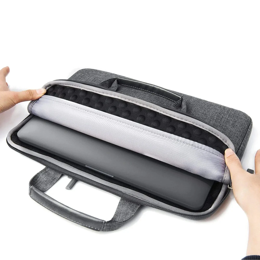 Funda Satechi para Macbook 15" con bolsillos - Gris - Image 6